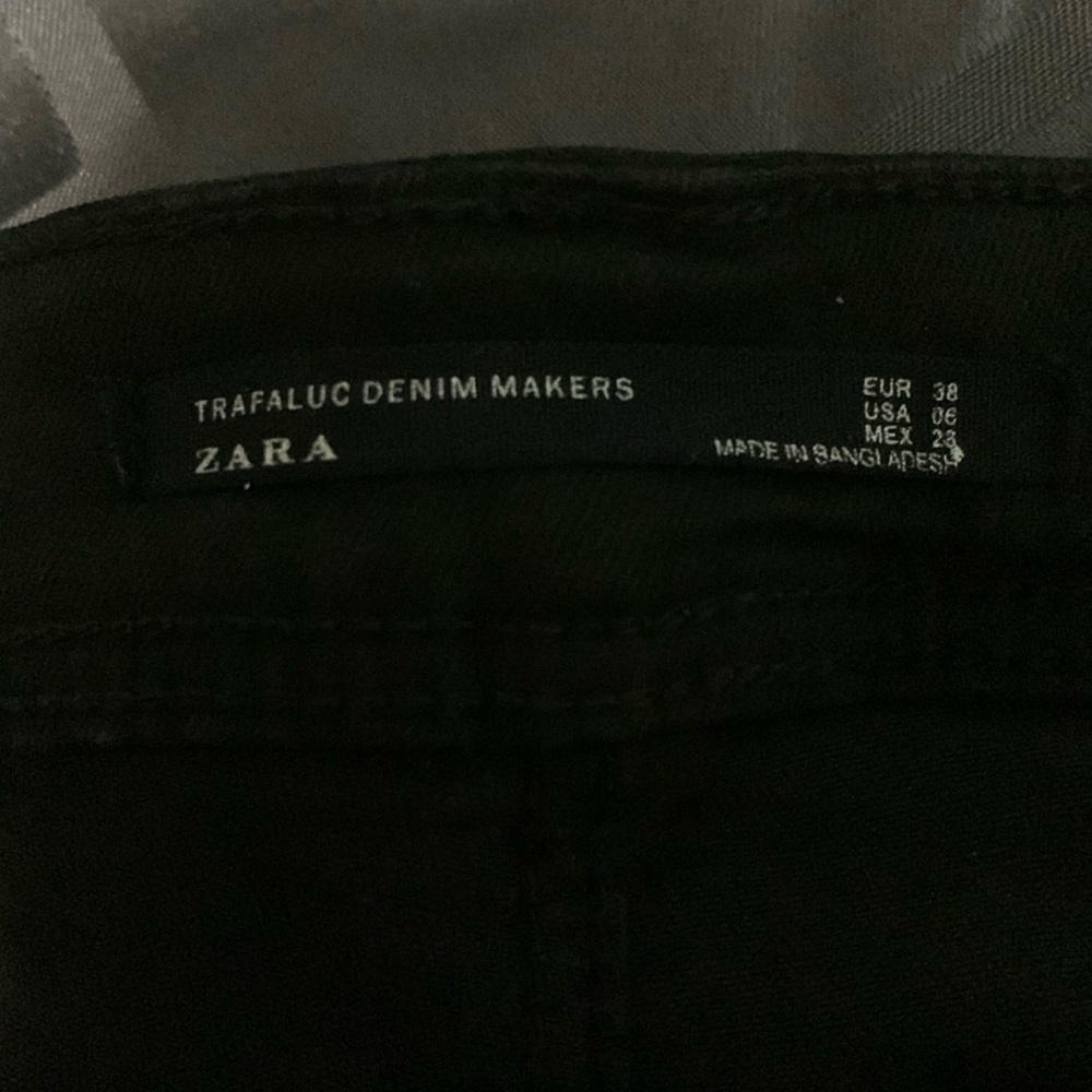 Zara trafaluc denim markers jeans size 6